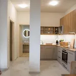 Veronica's House *