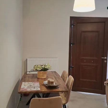 Veronica's House